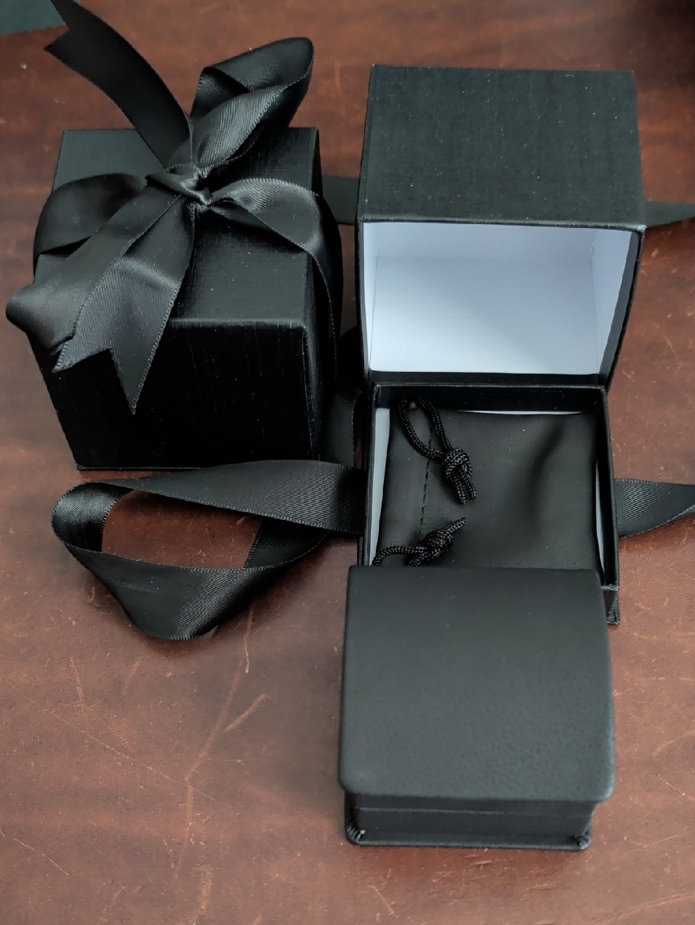 12 Assorted Rings Jewellery Boxes Set - Picture 4 of 9